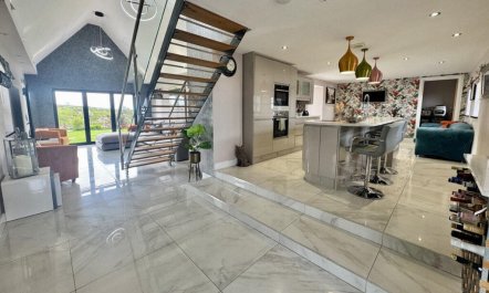 3 Bed in Bryngwran 1