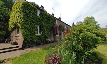 3 Bed in Whatstandwell 1