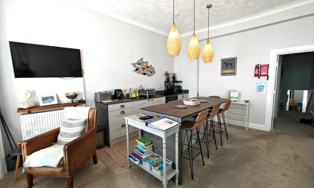 2 Bed in Weymouth 2