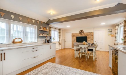 3 Bed in Feltwell 3
