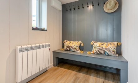 2 Bed in Tregurrian, Watergate Bay 3