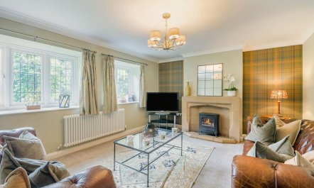 3 Bed in Scalby 8