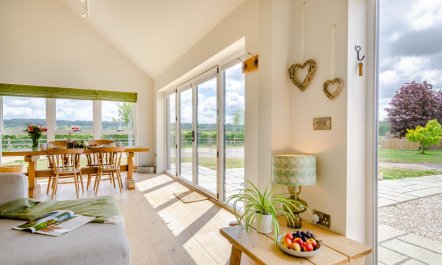 2 Bed in Hilmarton 8