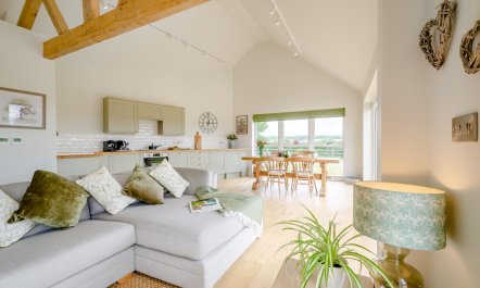 2 Bed in Hilmarton 5