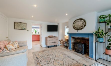 2 Bed in Staplecross 1