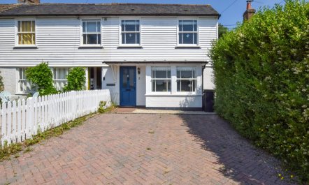 2 Bed in Staplecross 8