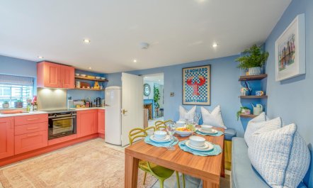 2 Bed in Staplecross 6