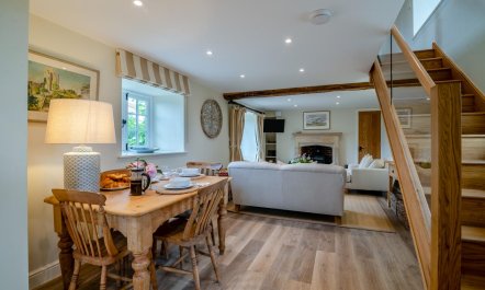 2 Bed in Chebbard 8