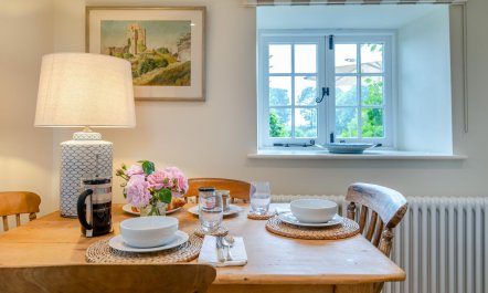 2 Bed in Chebbard 7
