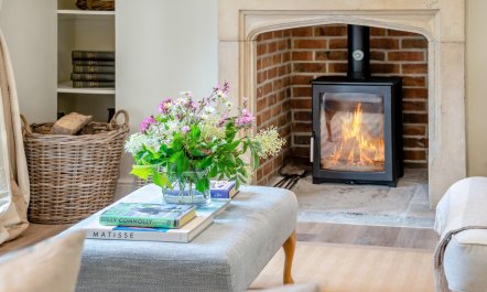 2 Bed in Chebbard 6