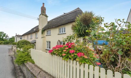 3 Bed in Wrafton