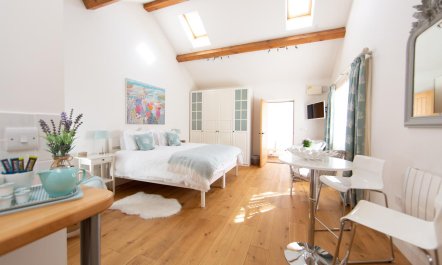 1 Bed in Upper Vobster