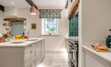 2 Bed in Papcastle 5