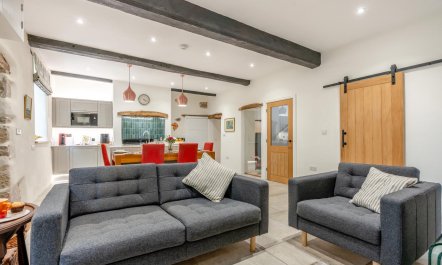 2 Bed in Papcastle 2