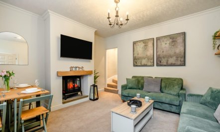 2 Bed in Haworth
