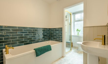 2 Bed in Haworth 3