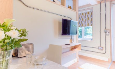 1 Bed in West Wittering 6