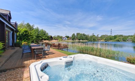 5 Bed in Pentney 0