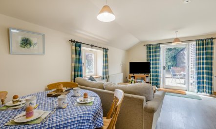 2 Bed in Denton 8