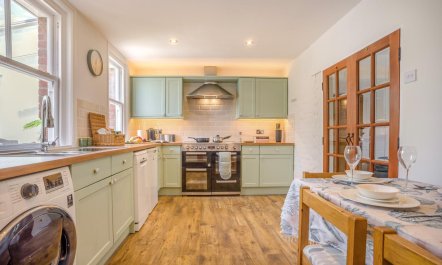 3 Bed in Studland 3