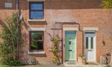 3 Bed in Studland