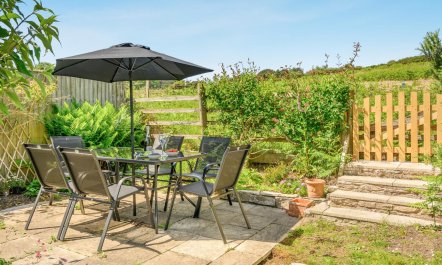 3 Bed in Studland 1