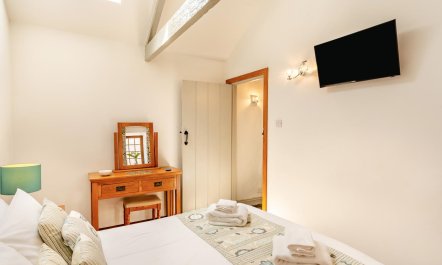 2 Bed in Hayle 6