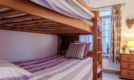 2 Bed in Hayle 9