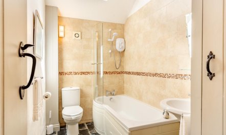 2 Bed in Hayle 8