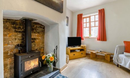 2 Bed in Llanfair Caereinion 4