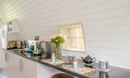 1 Bed in Runham 3