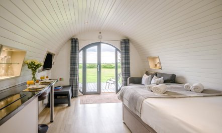 1 Bed in Runham 2