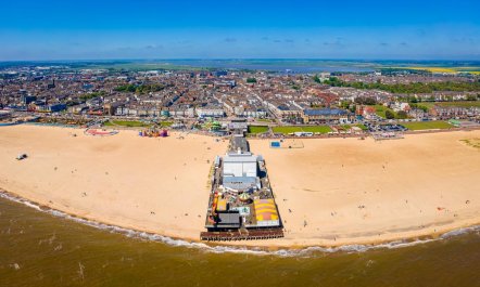 1 Bed in Runham 6