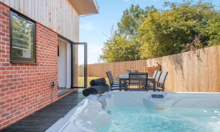 4 Bed in Waddington 5