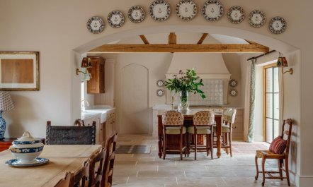 6 Bed in Chebbard