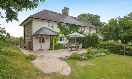 2 Bed in Chebbard