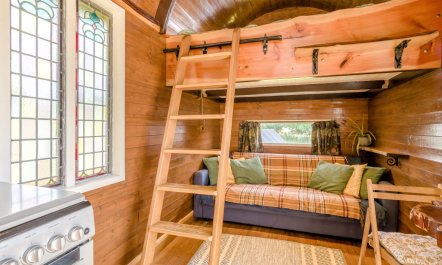 1 Bed in Elsing 7