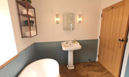 2 Bed in Monymusk 9