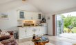 2 Bed in Cowes 5