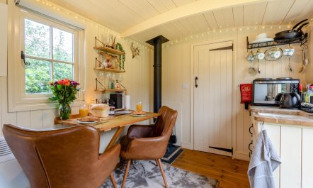 1 Bed in Purleigh 1