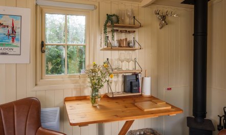 1 Bed in Purleigh 4