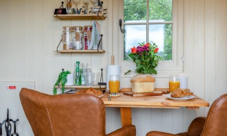 1 Bed in Purleigh 2