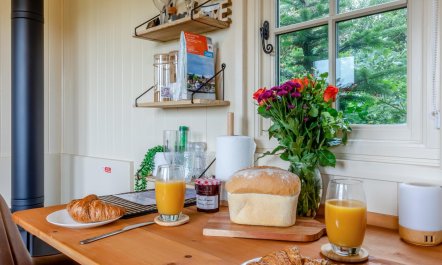1 Bed in Purleigh 4