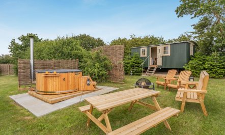 1 Bed in Purleigh