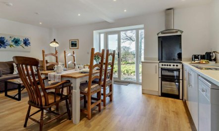 2 Bed in Llanwrtyd Wells 8