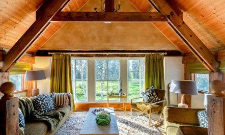 Honey Village Grandeur 7