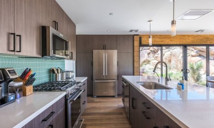 Boulder & Glass 8