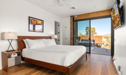 Boulder & Glass 9