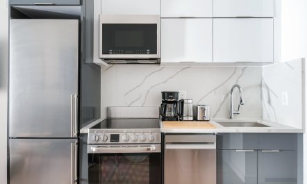 Union & Stuyvesant 6