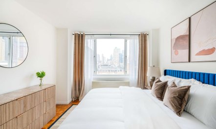 Midtown Mojo 8